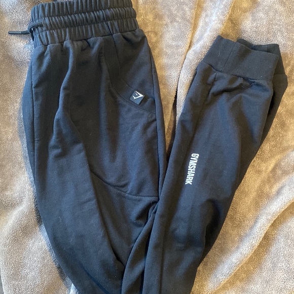 Gymshark high waisted joggers - Picture 2 of 6